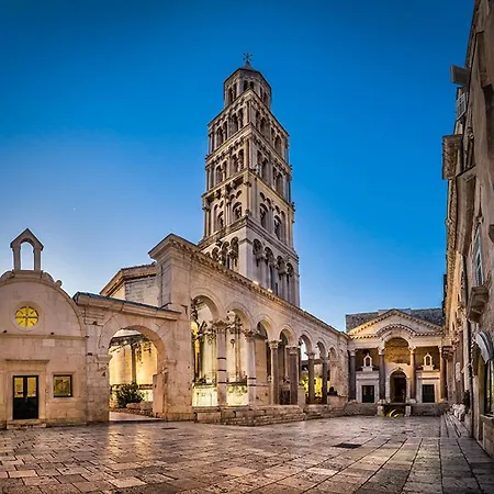 Apartment Petra In The Center Of The Split Exterior photo