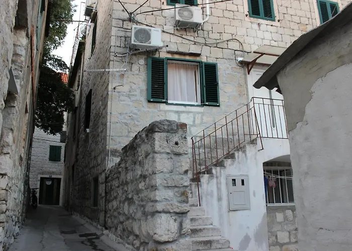 Apartment Petra In The Center Of The Split